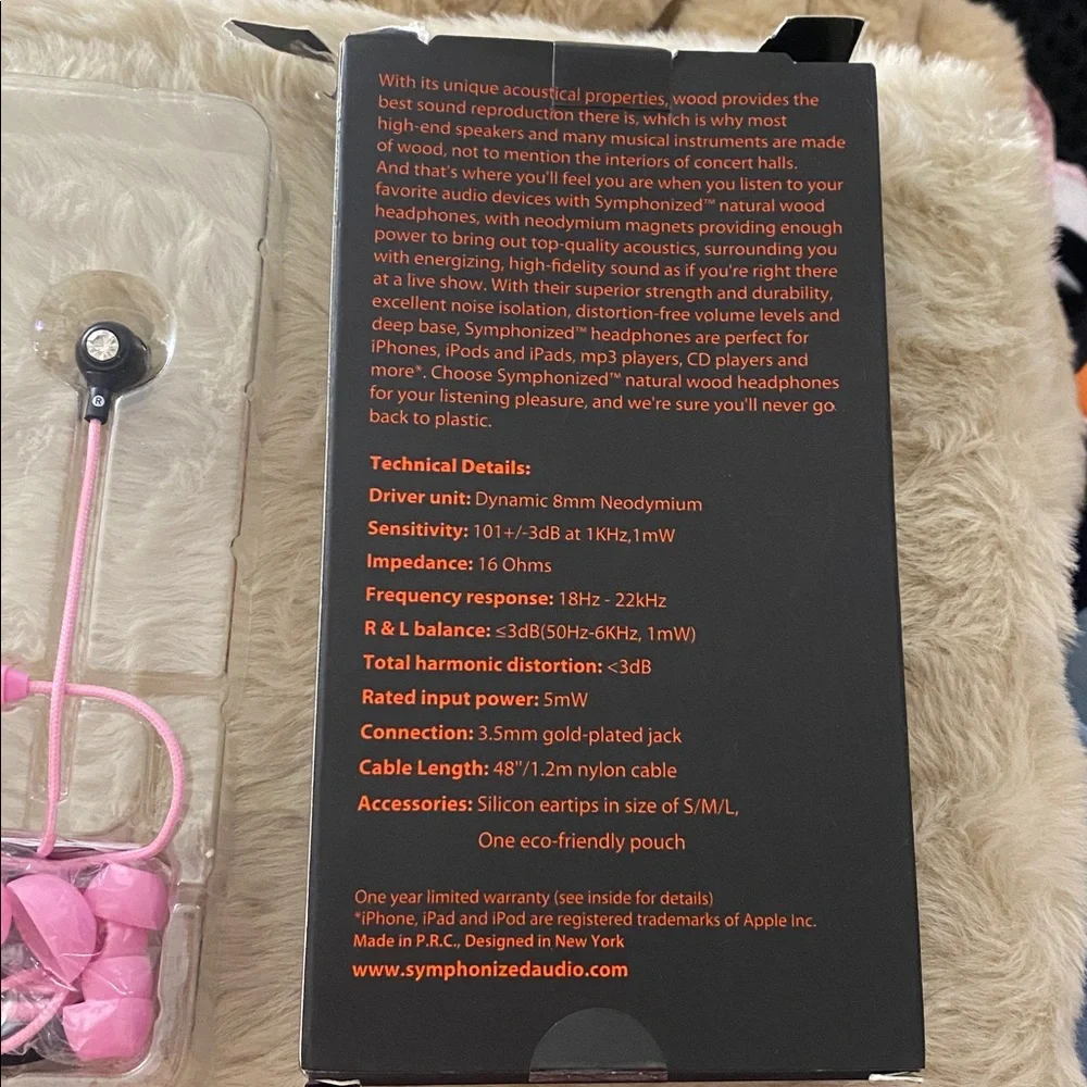 Pink In-Ear Headphones